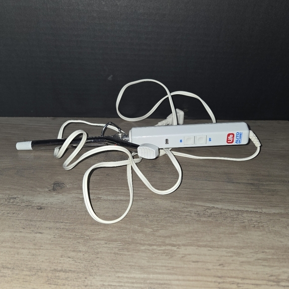 Vintage Life Brand Electric Curling Iron - Picture 1 of 5